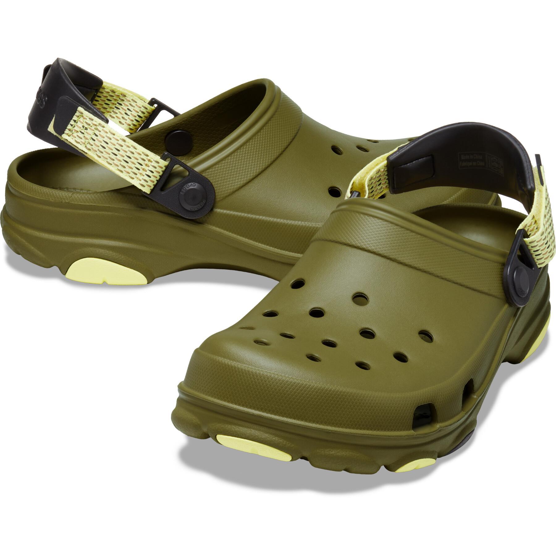 Classici zoccoli all-terrain Crocs