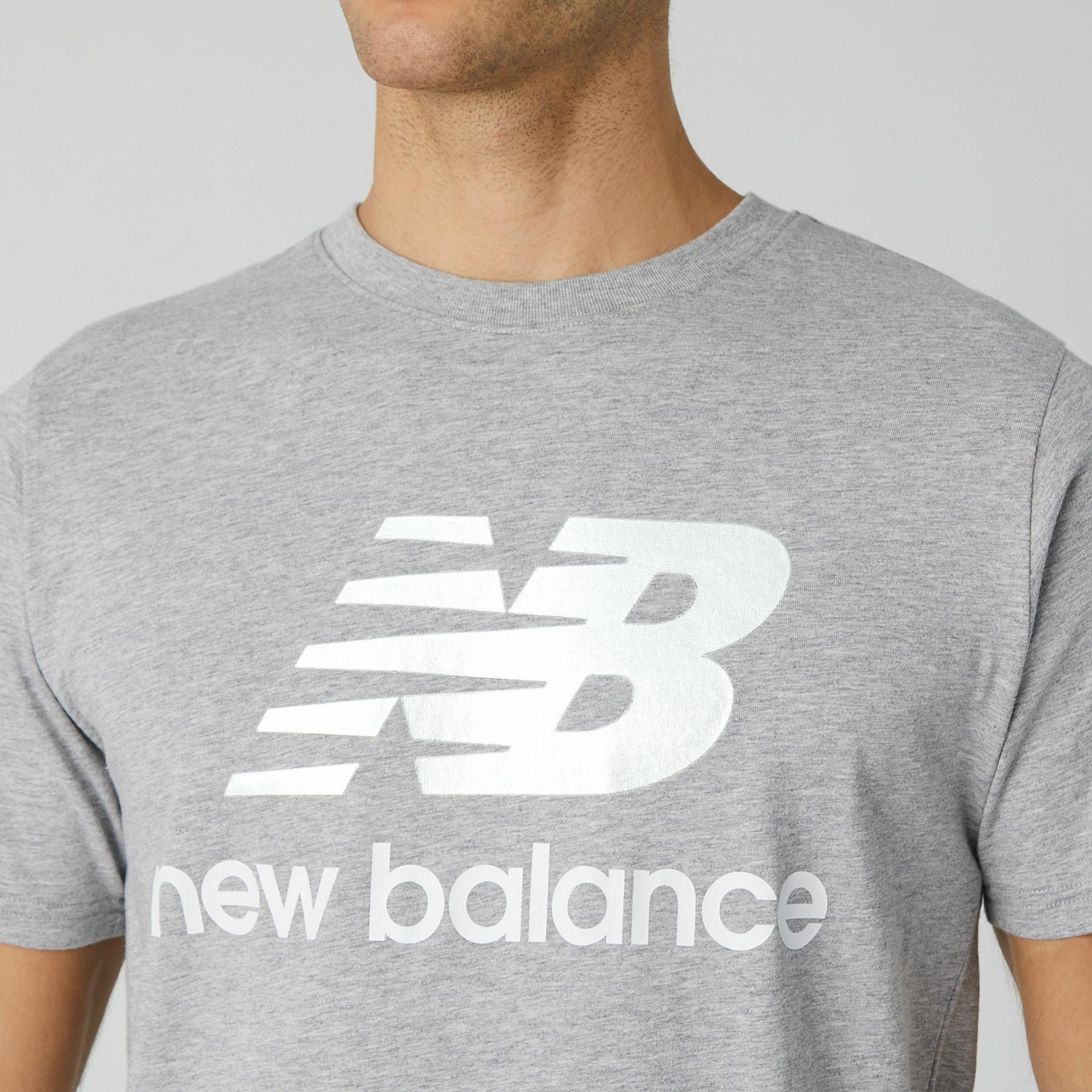 Maglietta New Balance essentials stacked logo