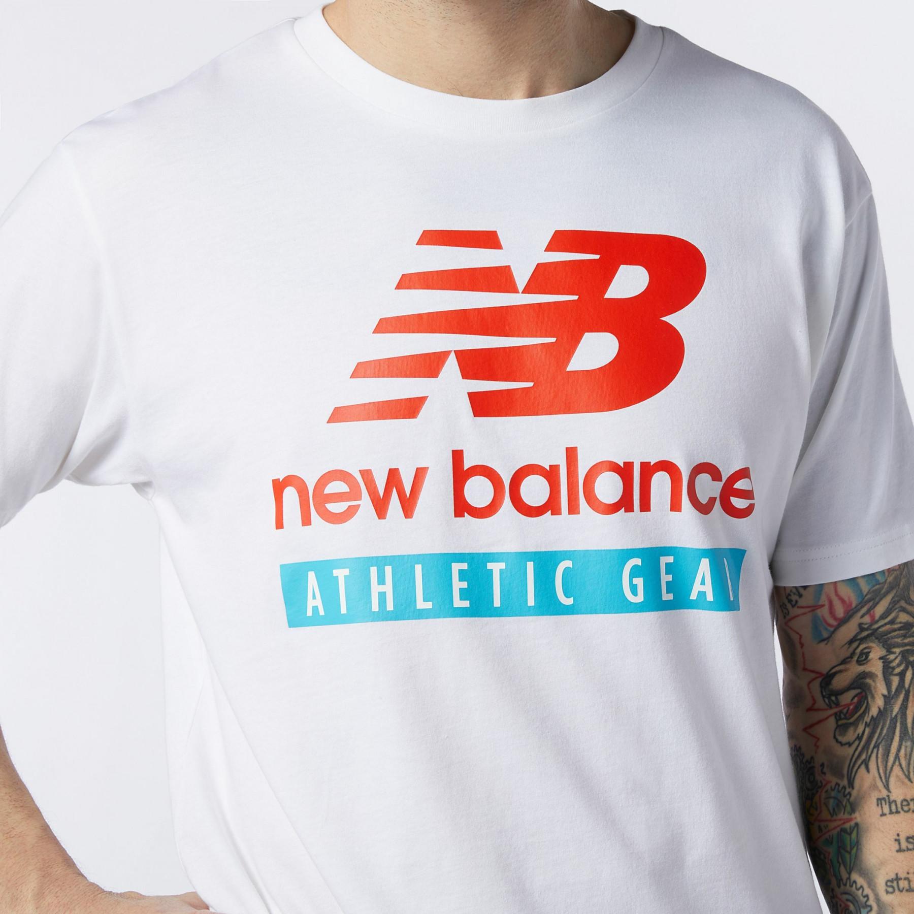 Maglietta New Balance essentials logo