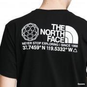 Coordinate della maglietta The North Face 